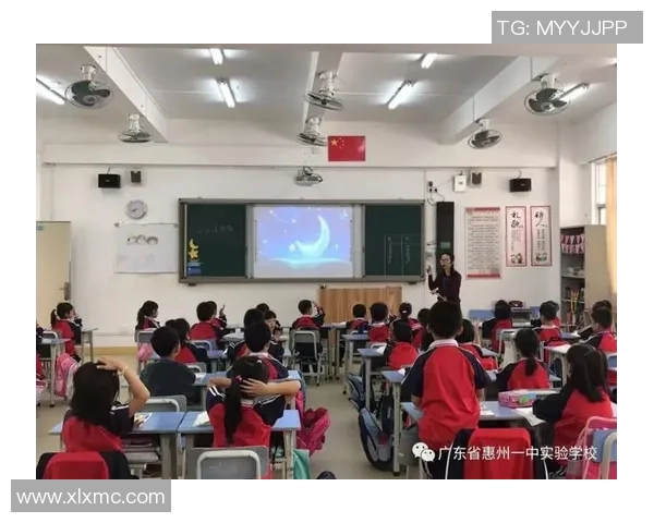 足球钟风扇数学题的奇妙结合与解题思路探讨